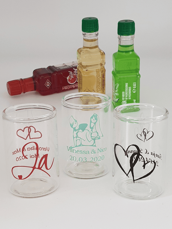 bedruckte Pinnchen zur Hochzeit